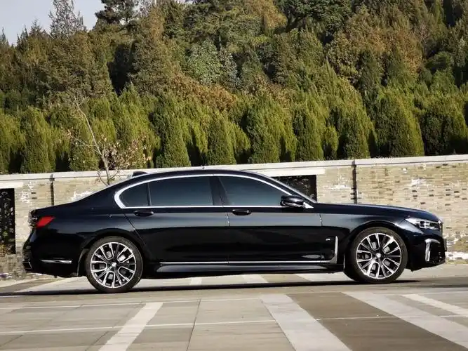 宝马 宝马7系 2021款 740li 领先型 m运动套装图片