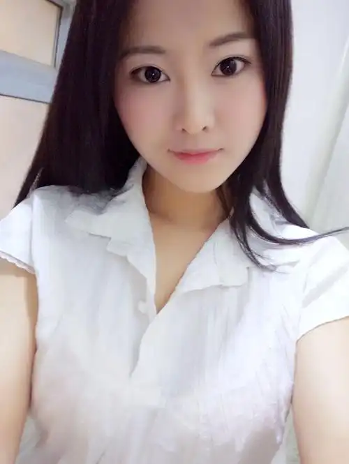 女朋友的照片,哪张好看