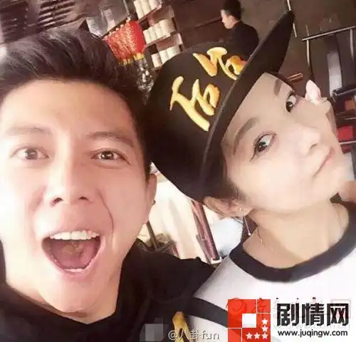 胡海泉晒结婚证否认出轨朋友圈回应发文错了就检点自己