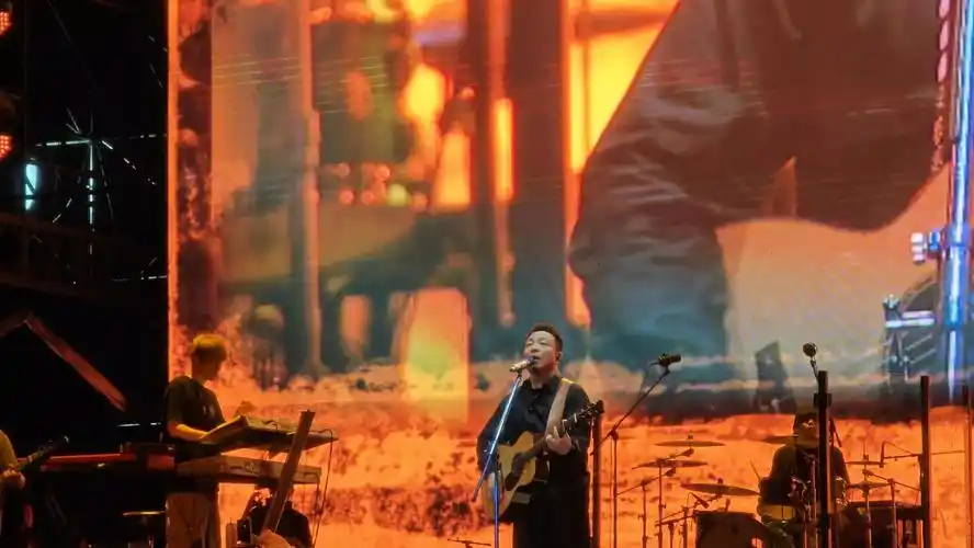 旅行(live)— 许巍 20240803