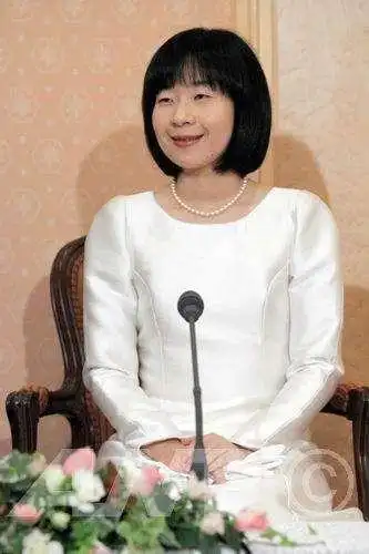 比起日本皇室,雅子家才是真正的富养女儿