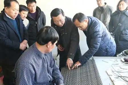 于仁礼到瓦房店镇调研指导脱贫攻坚工作