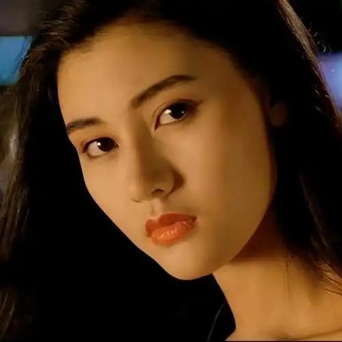 流水线一样产出红遍亚洲,而女明星当中最漂亮的人选一直存在很多争议