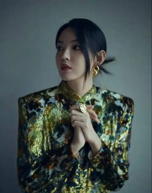 原创美到爆炸23岁模特成为世界小姐冠军网友不是黑人就行