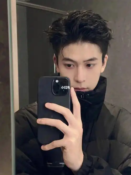 男生短发发型推荐 凌乱清爽92