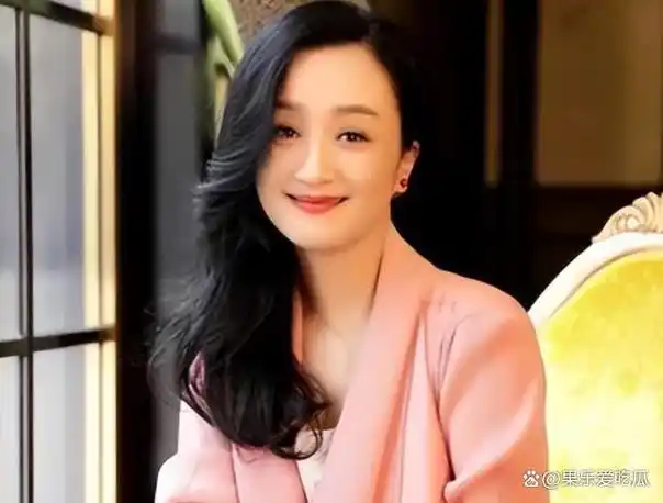 "妈妈专业户"杨昆:一部剧看出她"真实现状",马伊琍说对了