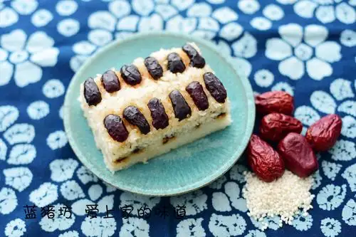 原创简单几步蒸出味美切糕,暄软微甜不上火,早餐零食都爱吃!