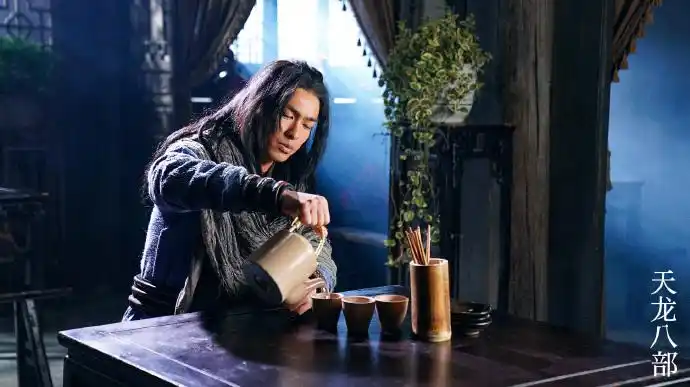 杨祐宁超话率性豪气如乔峰,以德报怨独自扛下所有.