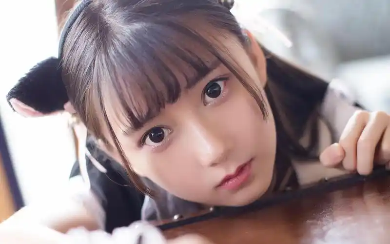 可爱小萝莉美女电脑桌面壁纸