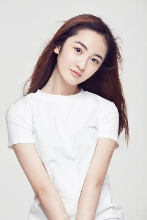 童星张千巽与老师张木易8岁相识,12岁两人相恋,17岁要结婚