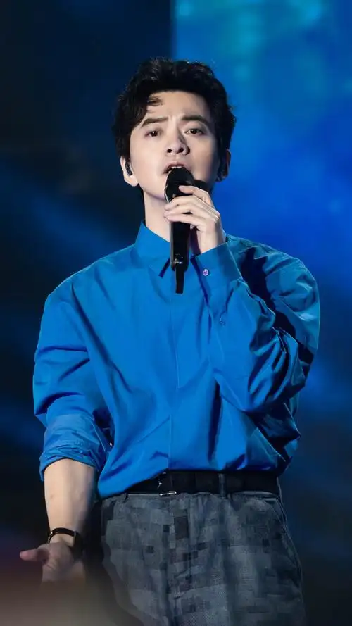 李健super光影扬州音乐节##李健万物安生时巡回演唱会