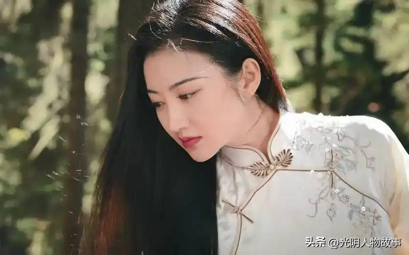 揭秘景甜是多部大片主角的背后!_父母_经历_演技