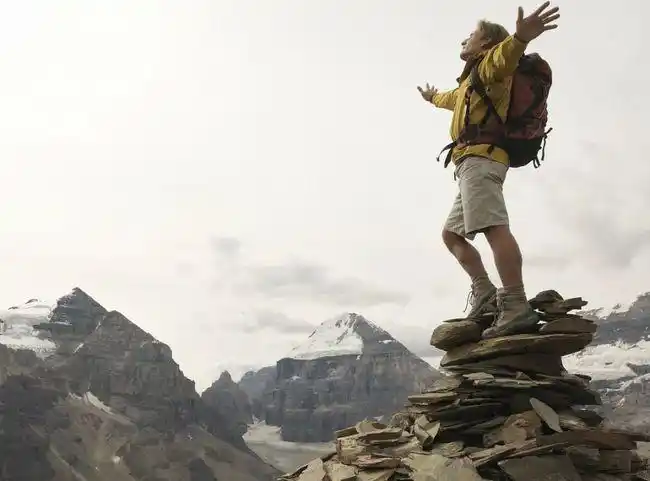 8,有压力,但不会被压垮;迷茫,但永不绝望; 没动力,就自己给自己加油.