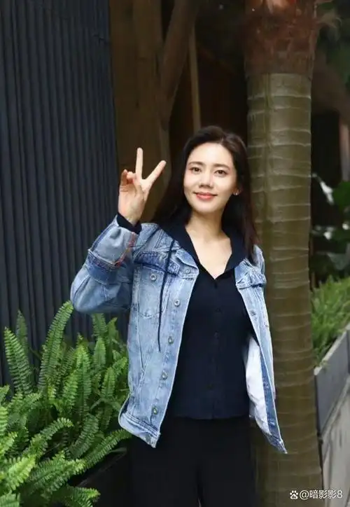 秋瓷炫将参加内地综艺节目《乘风破浪的姐姐4》.