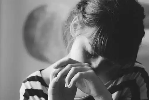 难受想哭的图片 - 今日看点