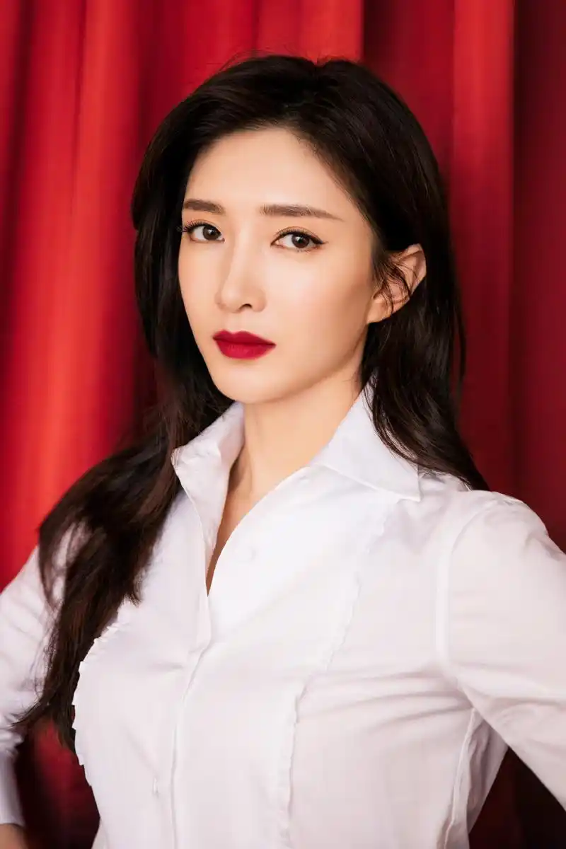 江疏影黑白光影写真图片18