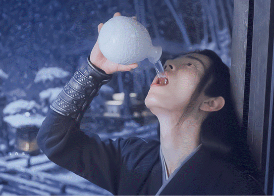 肖战喝酒杀潇洒不羁尽显令狐冲侠客风骨