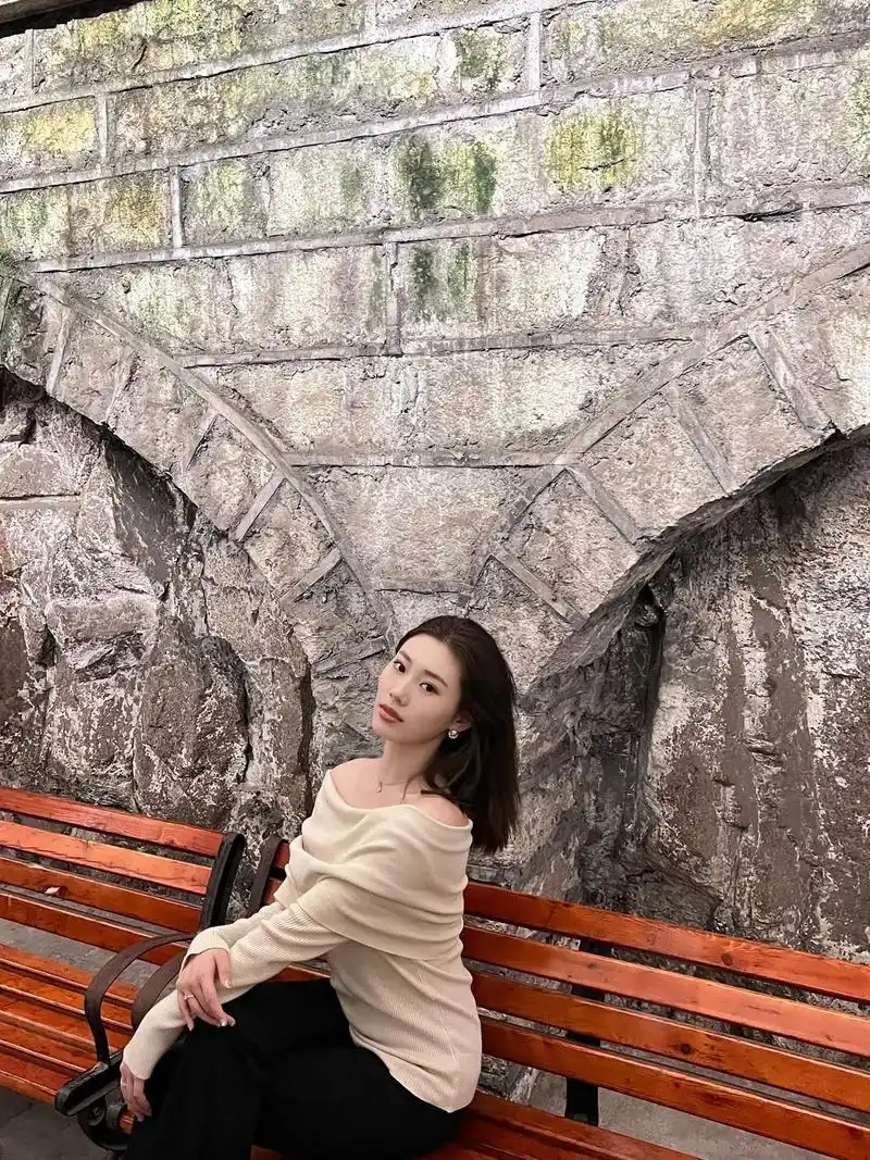 鼓浪屿的一些照片.#去有风的地方 #40岁女人穿搭 - 抖音