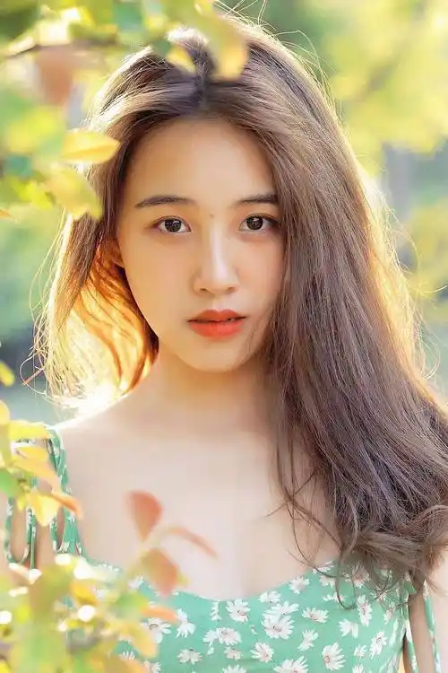 照片怎么拍都不好看?4个技巧,5个姿势,日常生活照也能上镜自然_人物_