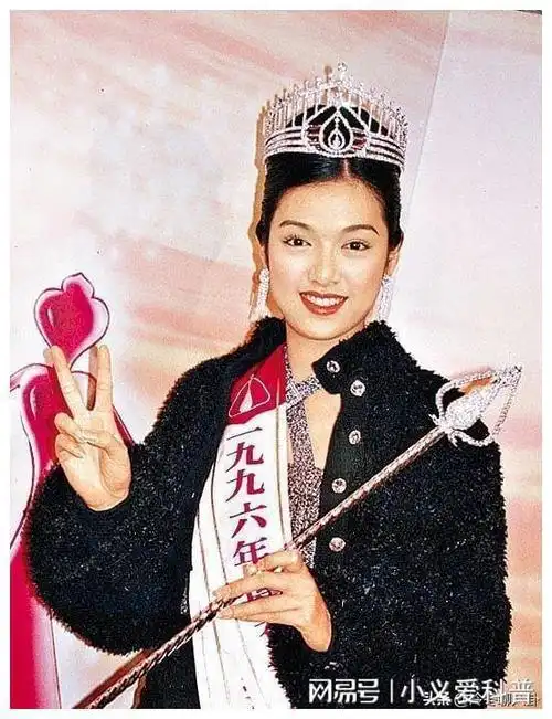 明明是选美冠军剧里却总是平平无奇这些女演员颜值成谜