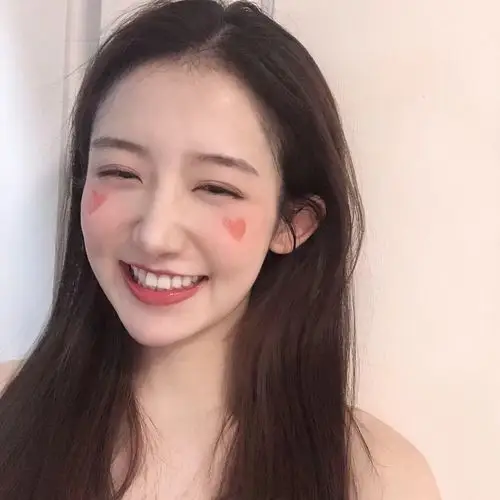 小清新时尚迷人女生头像_微信头像_微茶网