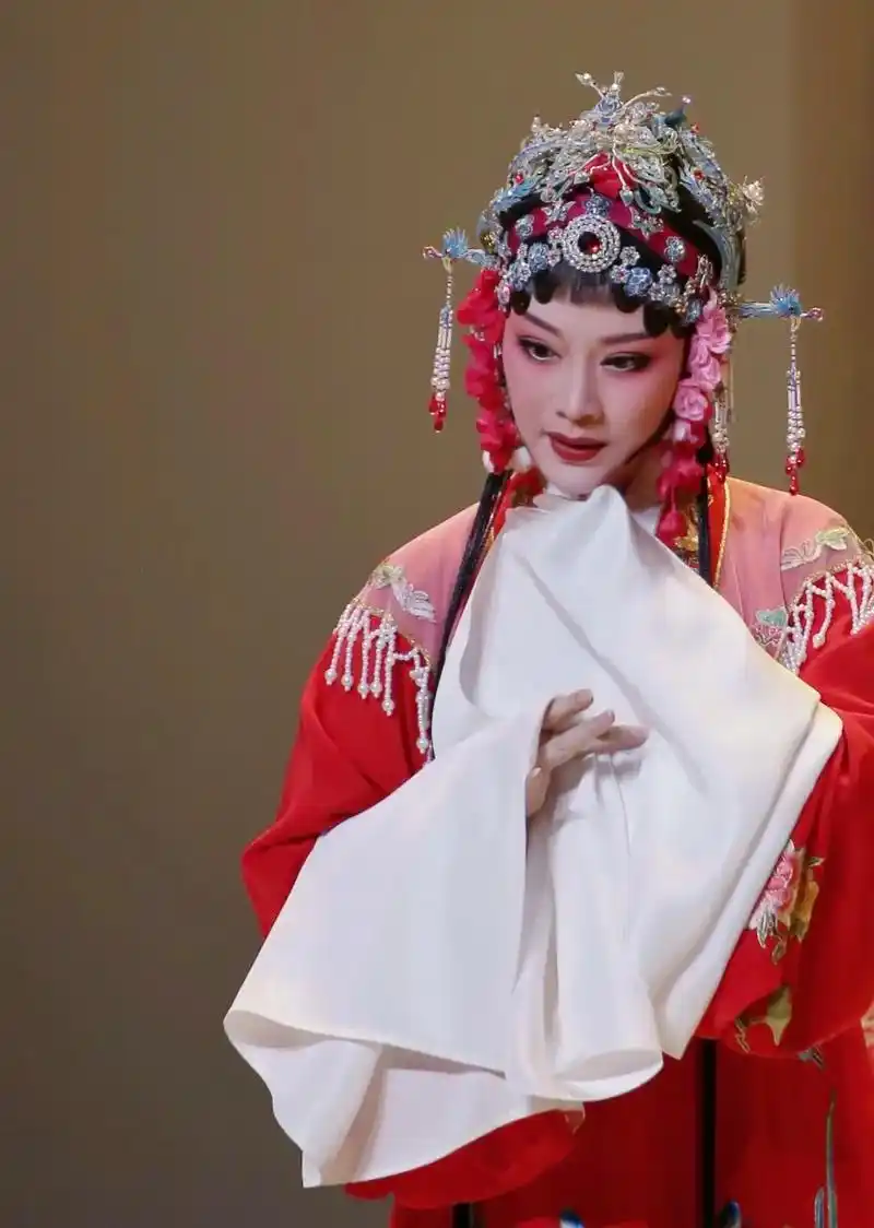 纪念越剧宗师金采风专场-碧玉簪.归宁#方亚芬 - 抖音