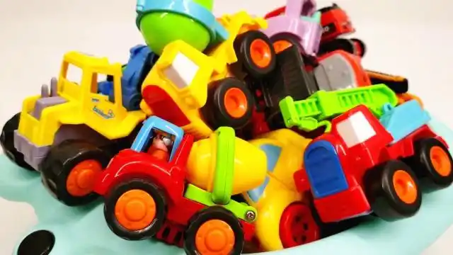 彩色汽车玩具大合集满满一堆工程车挖掘机搅拌车