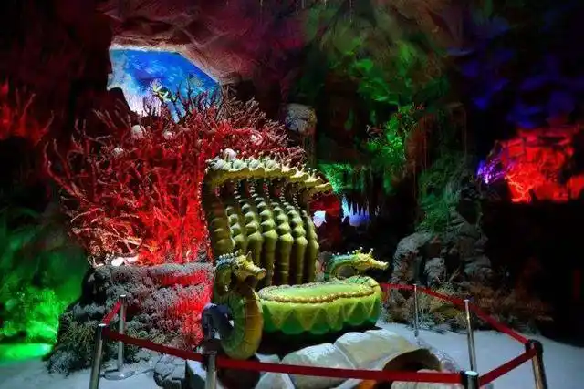 孩子们应该会喜欢其中的"东海龙宫"景点吧?