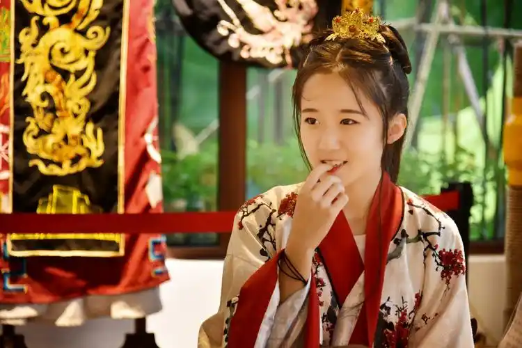 嗨西安 畅玩诗经里和网红小姐姐放"粽"端午