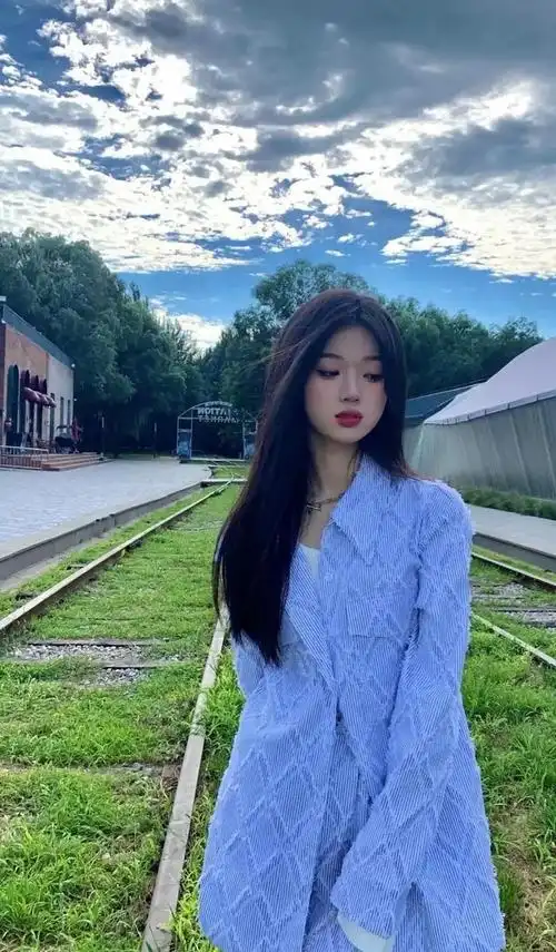 好声音美女-单依纯_网易订阅