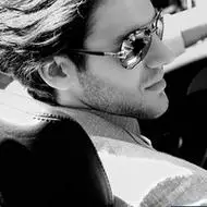 沧桑男人头像黑白头像帅气的成熟沧桑男人头像图片