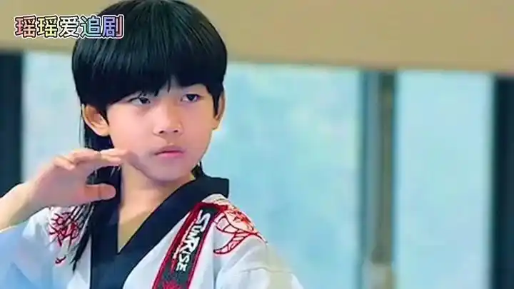 林秋楠打赢马老师 成为学校老大 细品细细品