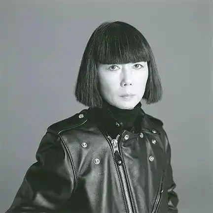川久保玲(rei kawakubo): 日本时装设计师,出生于东京,毕业于庆应义塾