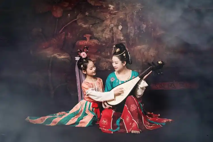 敦煌风亲子真的很美