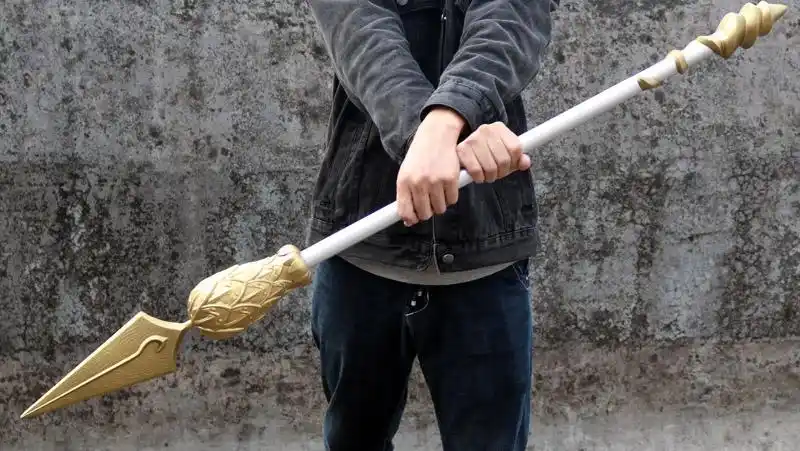 小哪吒长火尖枪男红孩儿童玩具塑料哪咤魔童箭枪送礼