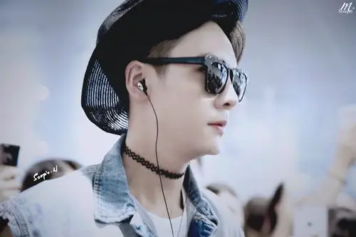 陈伟霆# 150614 陈伟霆 北京送机 - 堆糖,美图壁纸兴趣社区