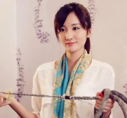 图管晓杰导演的电影玩的就是艳遇自称互联网电影的封山作