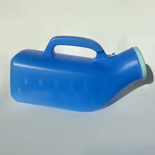 老人尿壶家用带盖小便器 男女尿壶 塑料小便壶接尿壶便盆夜壶1200