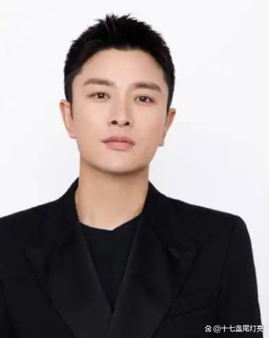 贾乃亮40岁生日晒父女合照,甜馨送爸爸特制奖杯:世界上最好爸爸