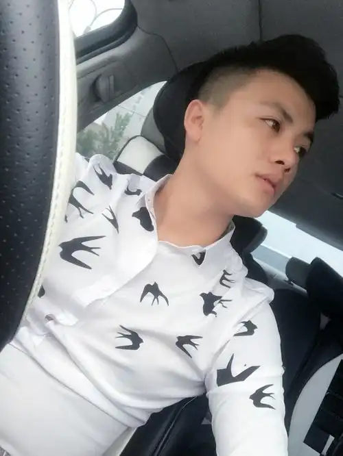 东北小伙照片_东北小伙相册大全-yy官方