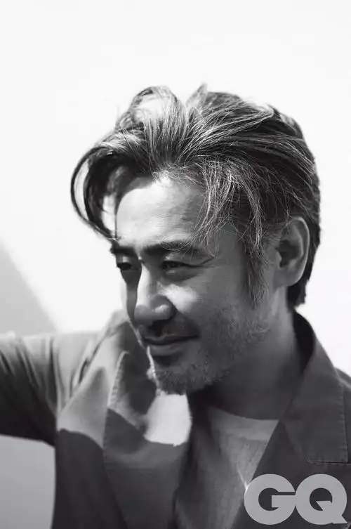 吴秀波:男人四十