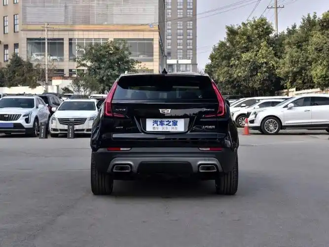 >上汽通用凯迪拉克>凯迪拉克xt4>2022款28t四驱尊贵型>曜黑>车身外观>
