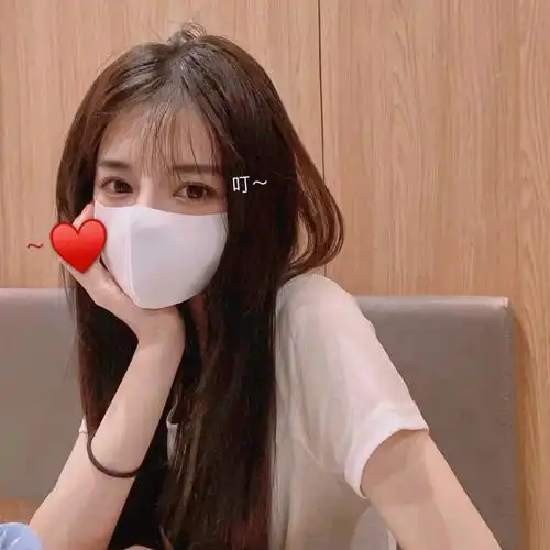 17岁同一个女生真人超好看戴口罩可爱头像(精选多张)图片