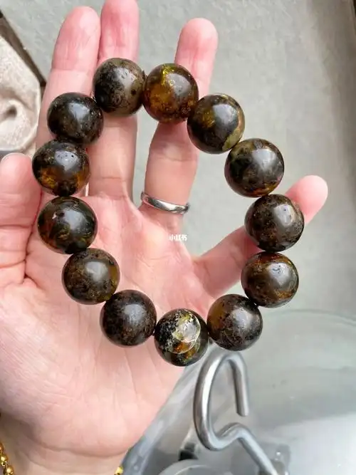 天然药珀琥珀满药巨无霸16175mm260