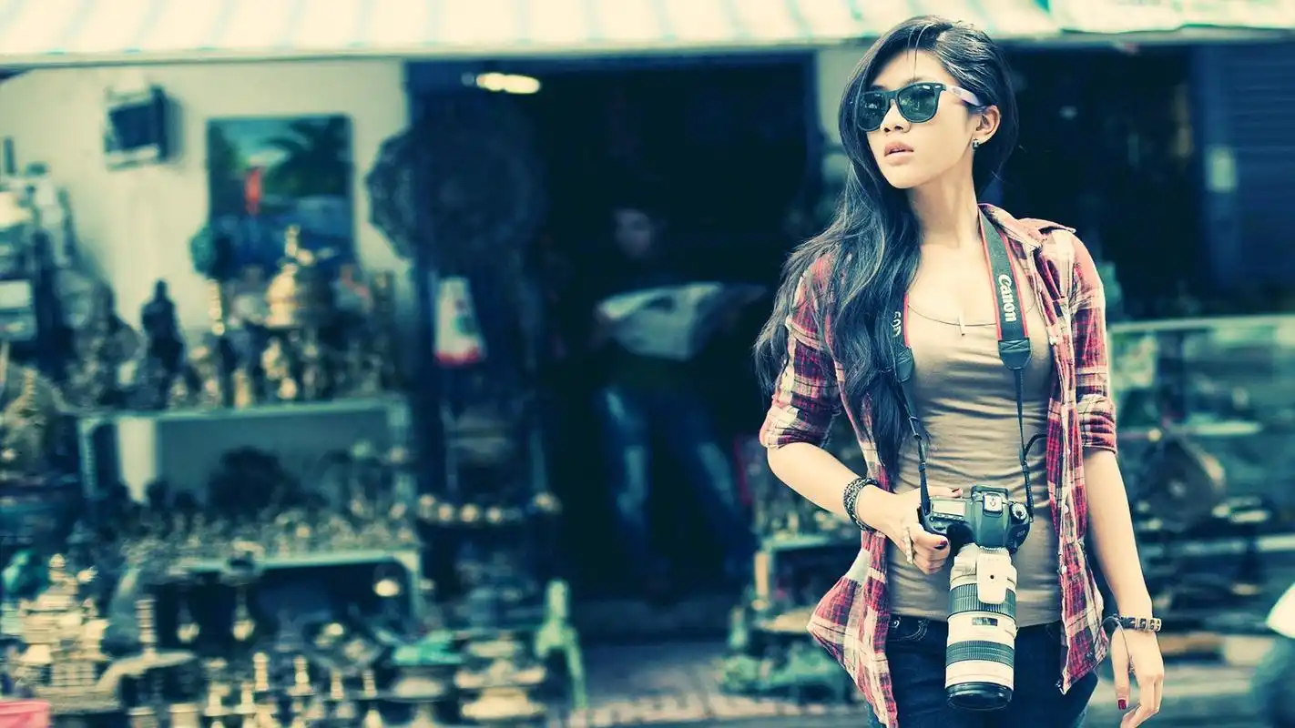 精选时尚性感美女高清图片电脑桌面宽屏壁纸