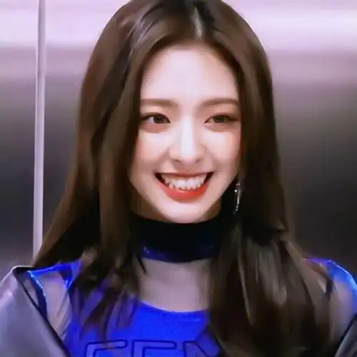 人鱼公主申有娜头像(一)