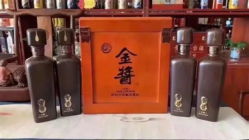 金酱木箱送礼,存货必备[强]一箱4瓶,价格美丽,口感