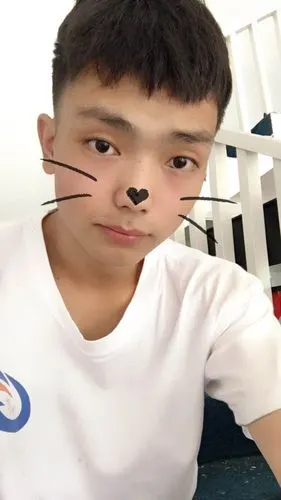 【帅男秀场】赵柯伟 20岁 天蝎座 自由