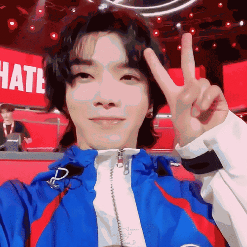 华晨宇火星人海岛团建##和平精英花傲天的哥