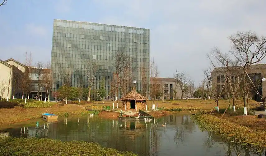 p>杭州师范大学(hangzhou normal university),简称"杭师大",位于 a